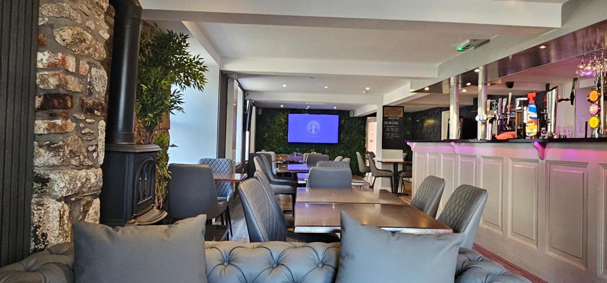 The Birchtree Hotel 달비티 외부 사진
