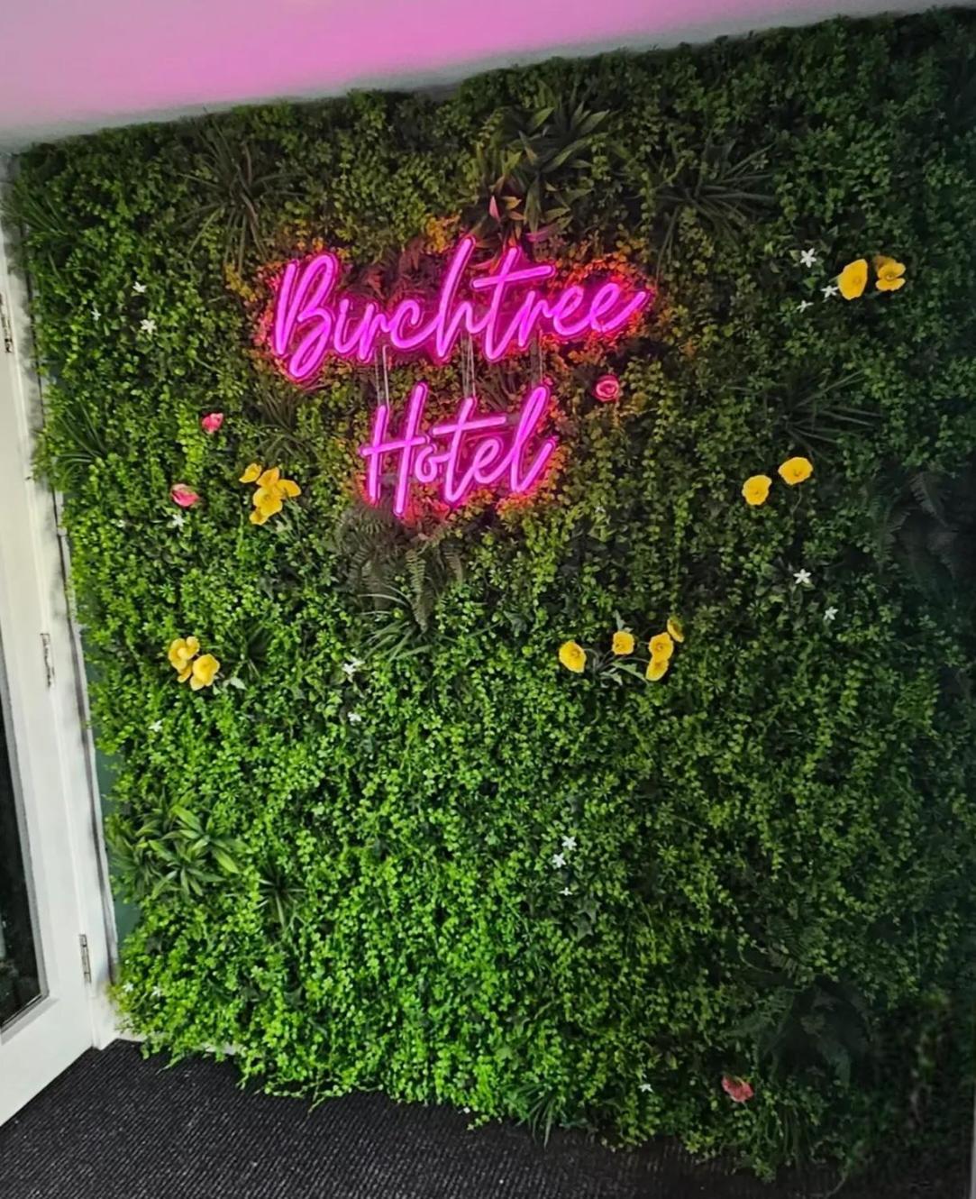 The Birchtree Hotel 달비티 외부 사진